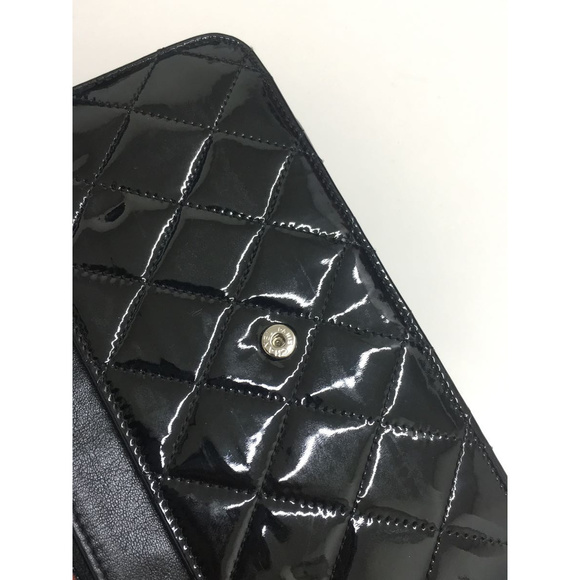 Chanel Matelasse Patent Chain Shoulder Bag - Picture 9 of 9